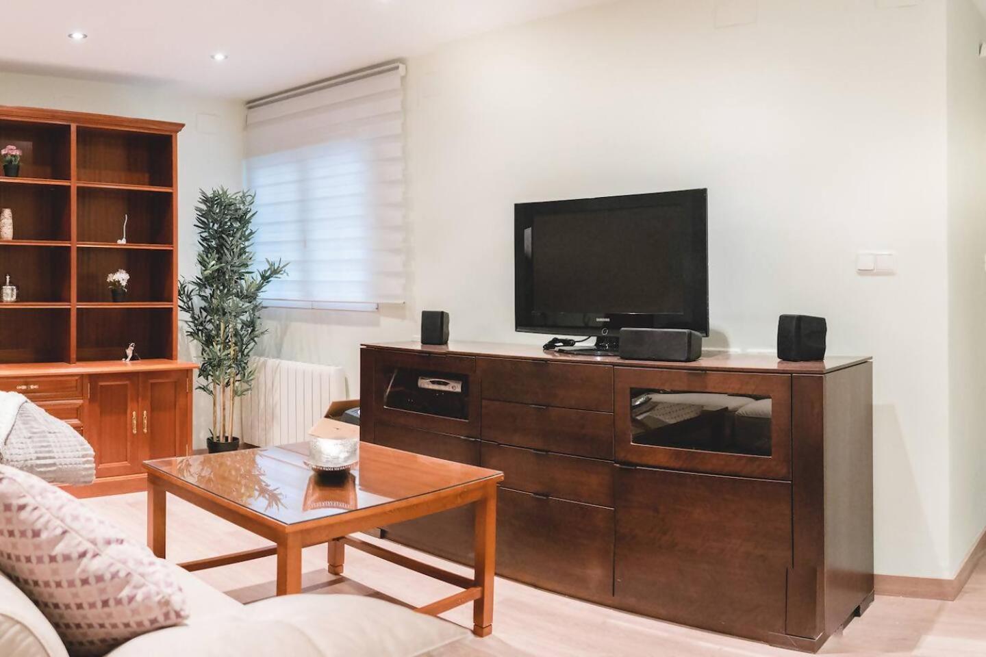 Home4U Arandas Centro غرناطة المظهر الخارجي الصورة